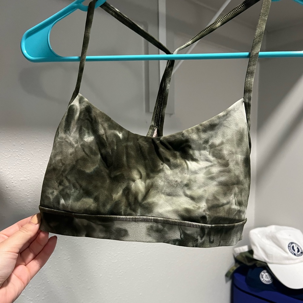 Lululemon Flow Y Sports Bra